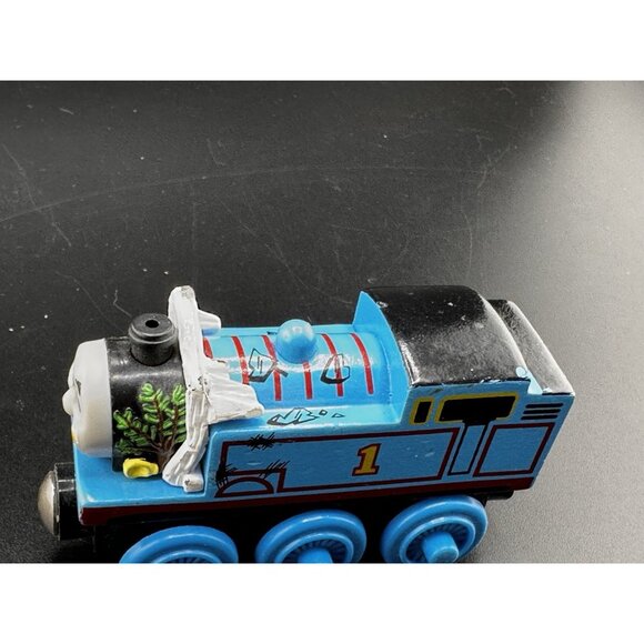 Thomas Comes To Breakfast Train Wooden Railway Vtg 2003 Learning Curve Engine - Picture 3 of 14